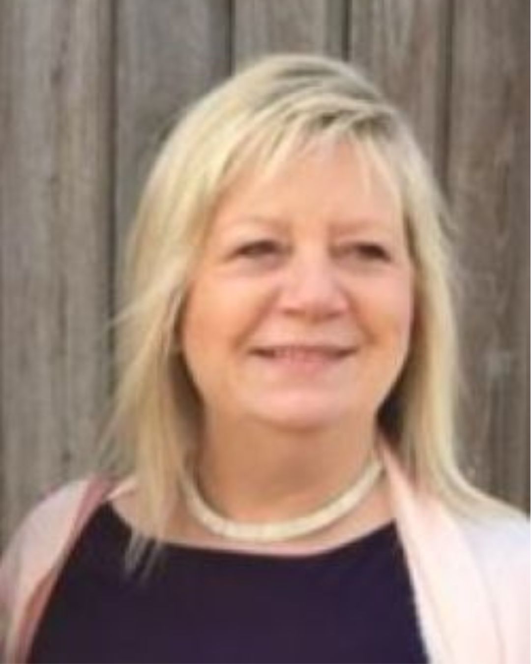 Lynda Scrimger - It's Scent